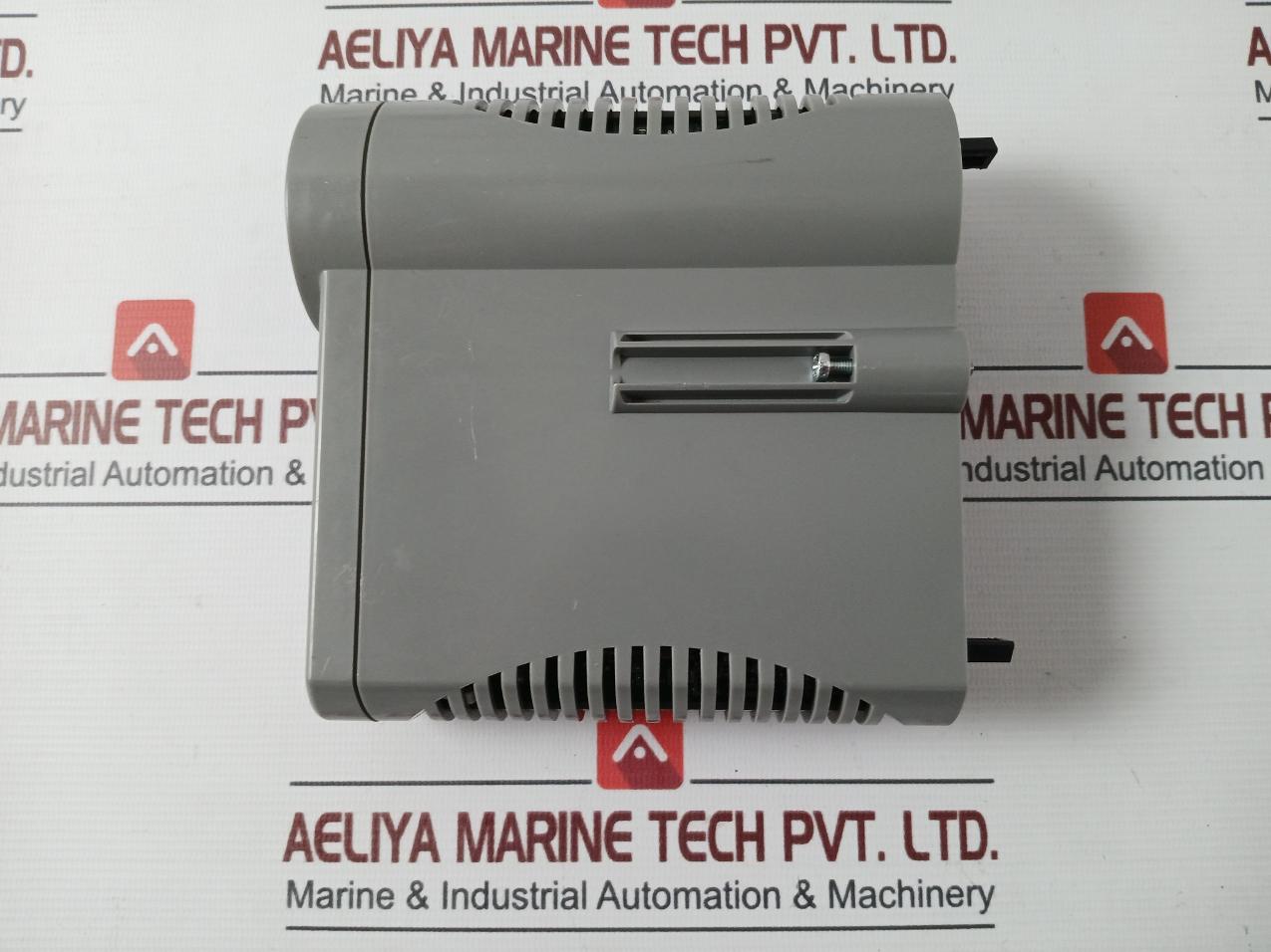 Honeywell Cc-pfb401 Fieldbus Interface Module 51405044-175 210Ma 24 Vdc, 60 C