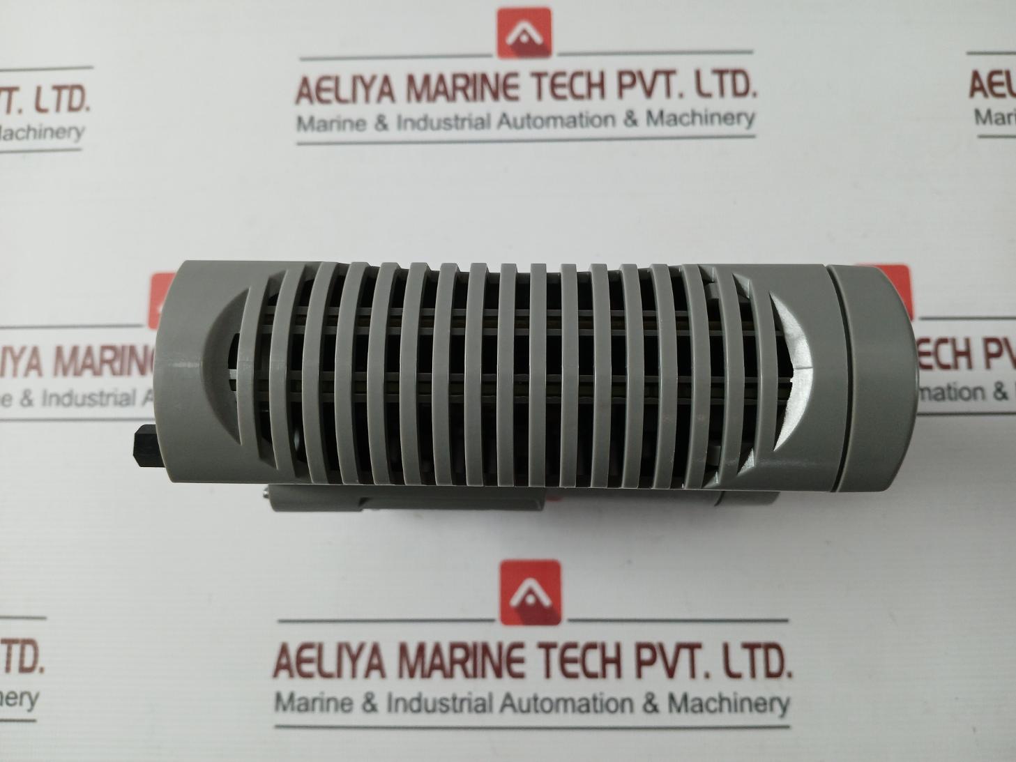 Honeywell Cc-pfb401 Fieldbus Interface Module 51405044-175 210Ma 24 Vdc, 60 C