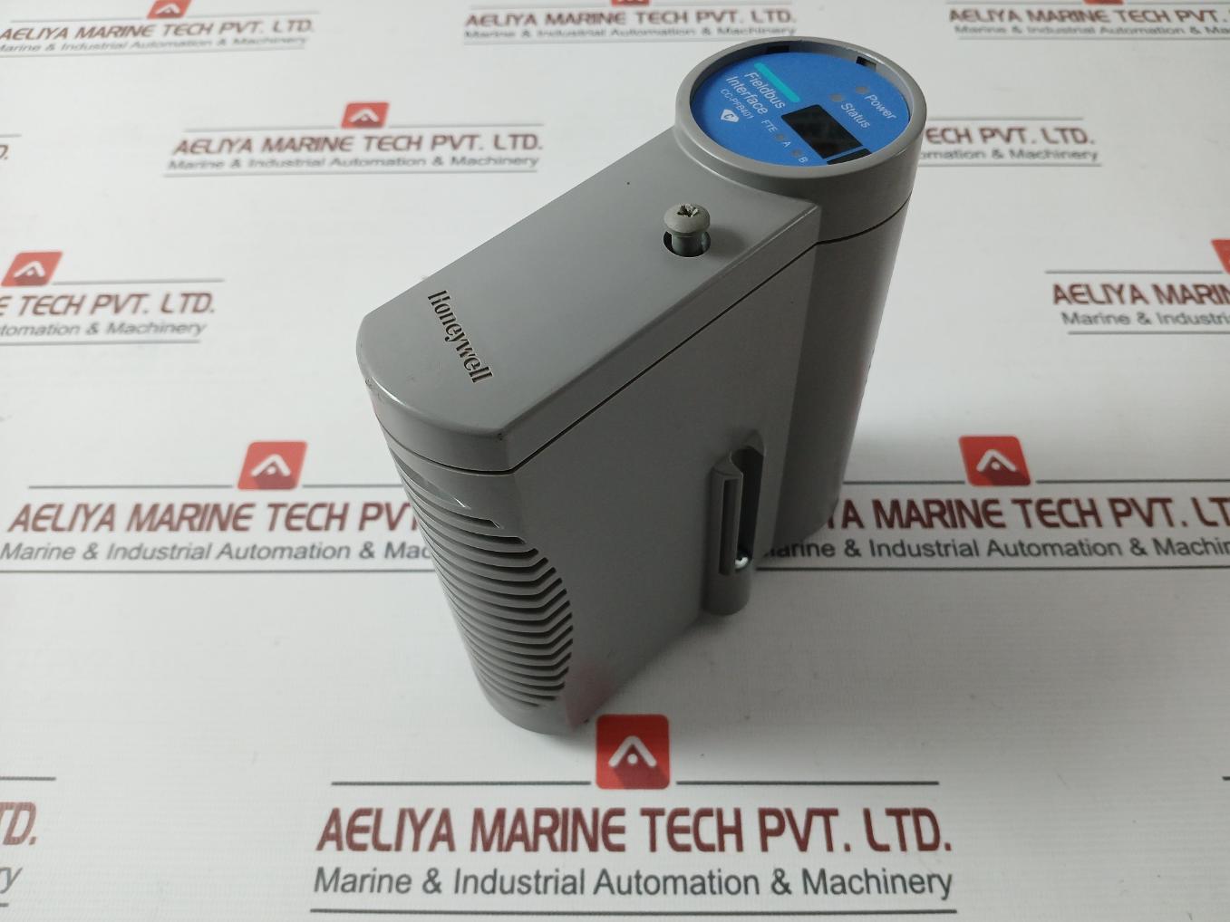 Honeywell Cc-pfb401 Fieldbus Interface Module 51405044-175 210Ma At 24 Vdc, 60 C