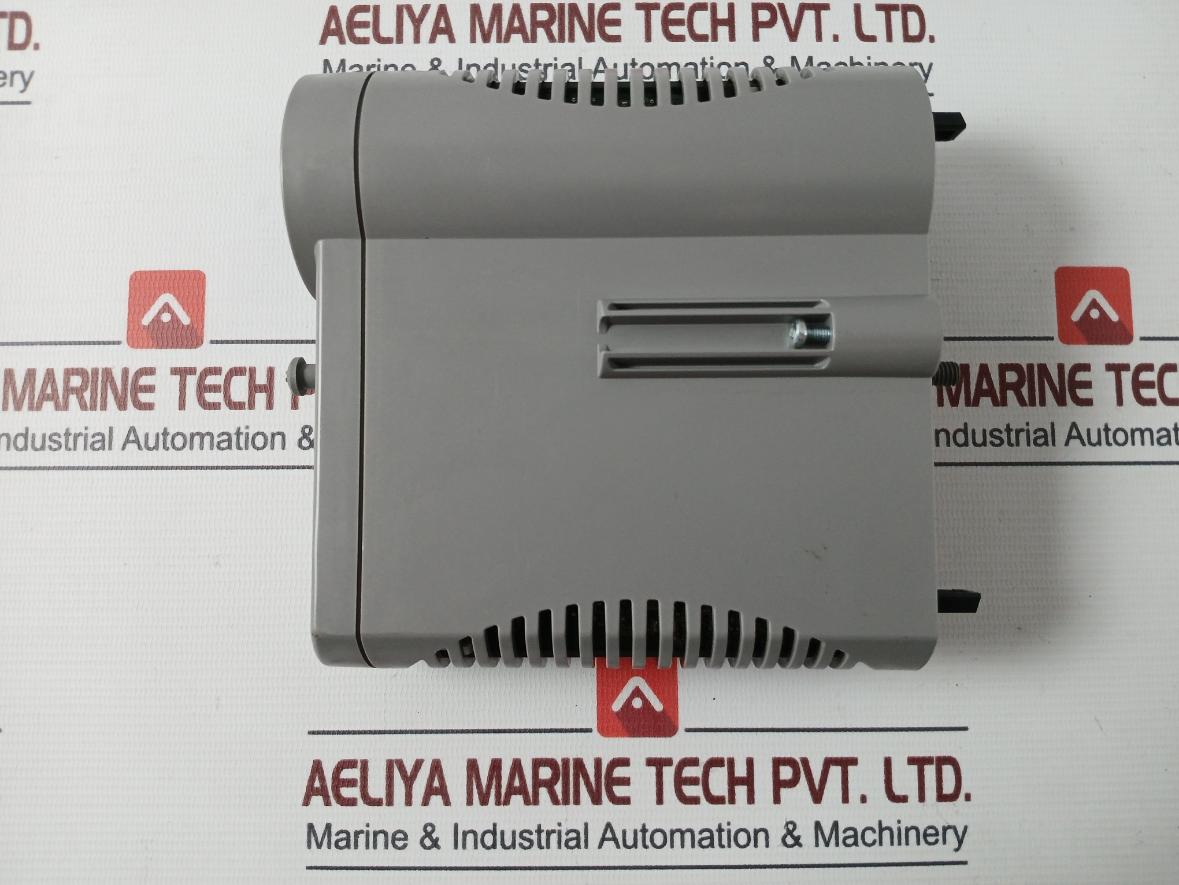 Honeywell Cc-pfb401 Fieldbus Interface Module 51405044-175 210Ma At 24 Vdc, 60 C