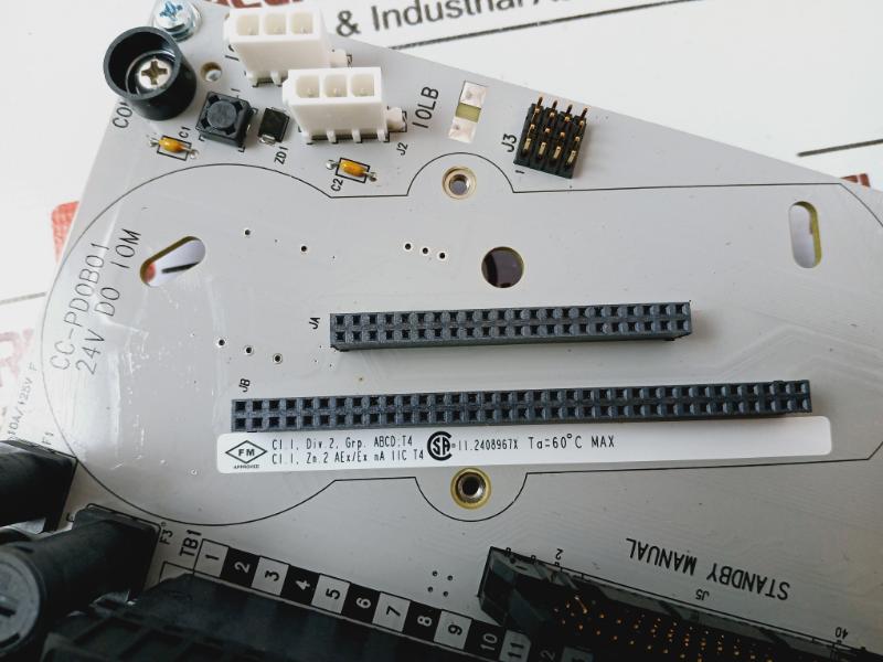 Honeywell Cc-td0B11 Digital Output 24V Iota Module 51308373-175 Rev. B2 24Vdc