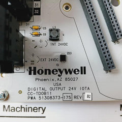 Honeywell Cc-td0B11 Digital Output 24V Iota Module 51308373-175 Rev. B2 24Vdc