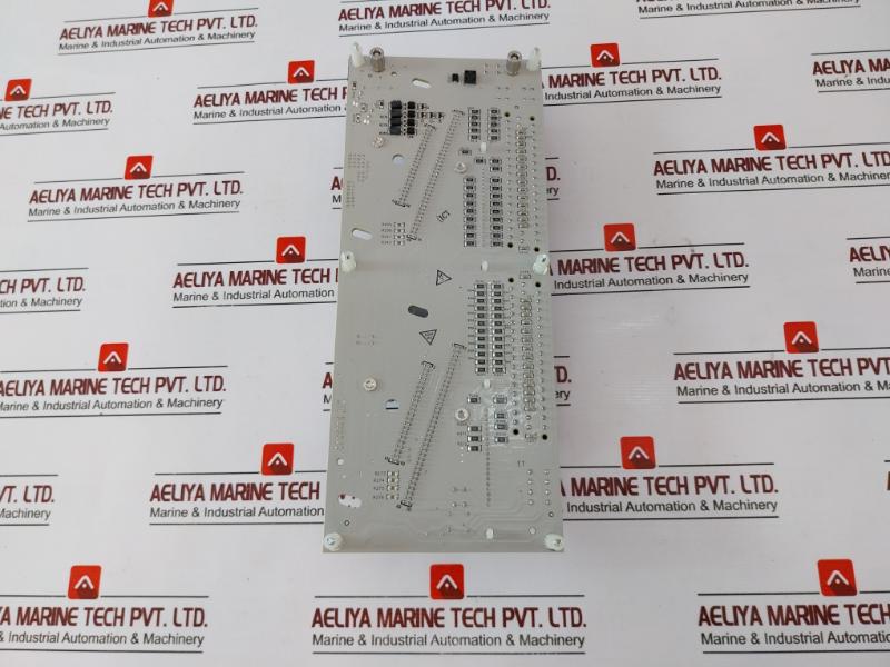 Honeywell Cc-tdil11 Digital Input 24vdc Iota Unit Pwb 51308387-100 Rev: B