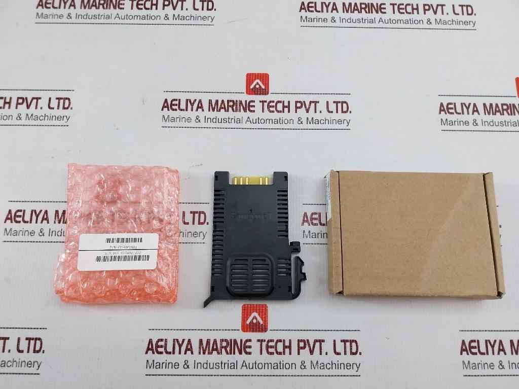 Honeywell Cc-upta01 Universal Pass Through Adapter +24V Dc 500Ma