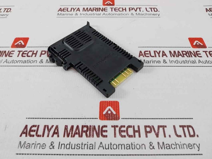 Honeywell Cc-upta01 Universal Pass Through Adapter +24V Dc 500Ma