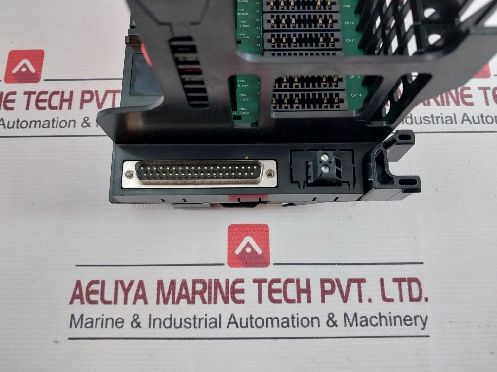 Honeywell Cc-usca01 Universal Signal Conditioning Assembly 24V Dc Max 1.3A