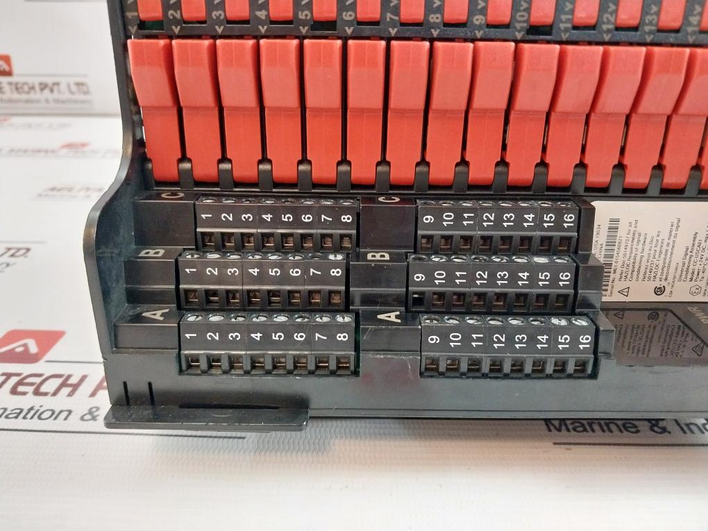 Honeywell Cc-usca01 Universal Signal Conditioning Assembly 24V Dc Max 1.3A