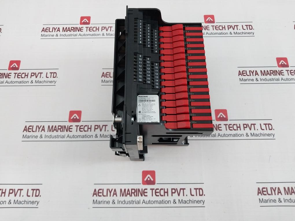 Honeywell Cc-usca01 Universal Signal Conditioning Assembly 24V Dc Max 1.3A