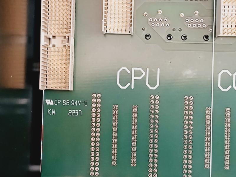 Honeywell Cpchas-0003 Iveonet Qmr Chassis W/ Cpb-0003 24Vdc 5Vdc 94V-0