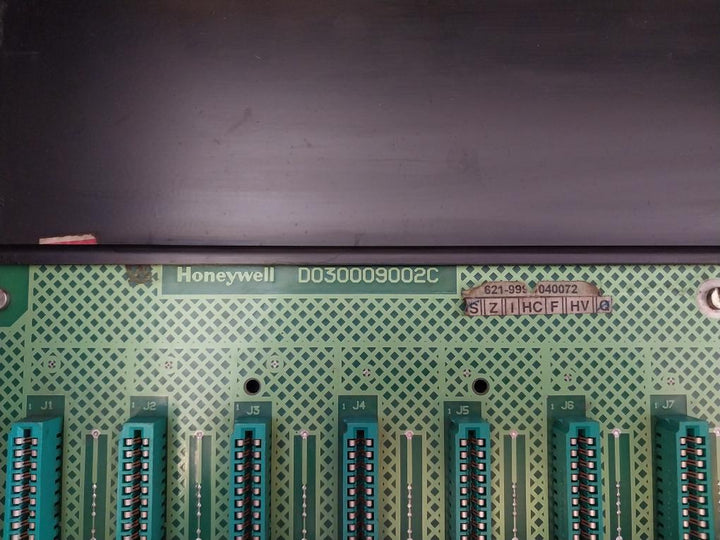 Honeywell D030009002C I/O Expansion Rack
