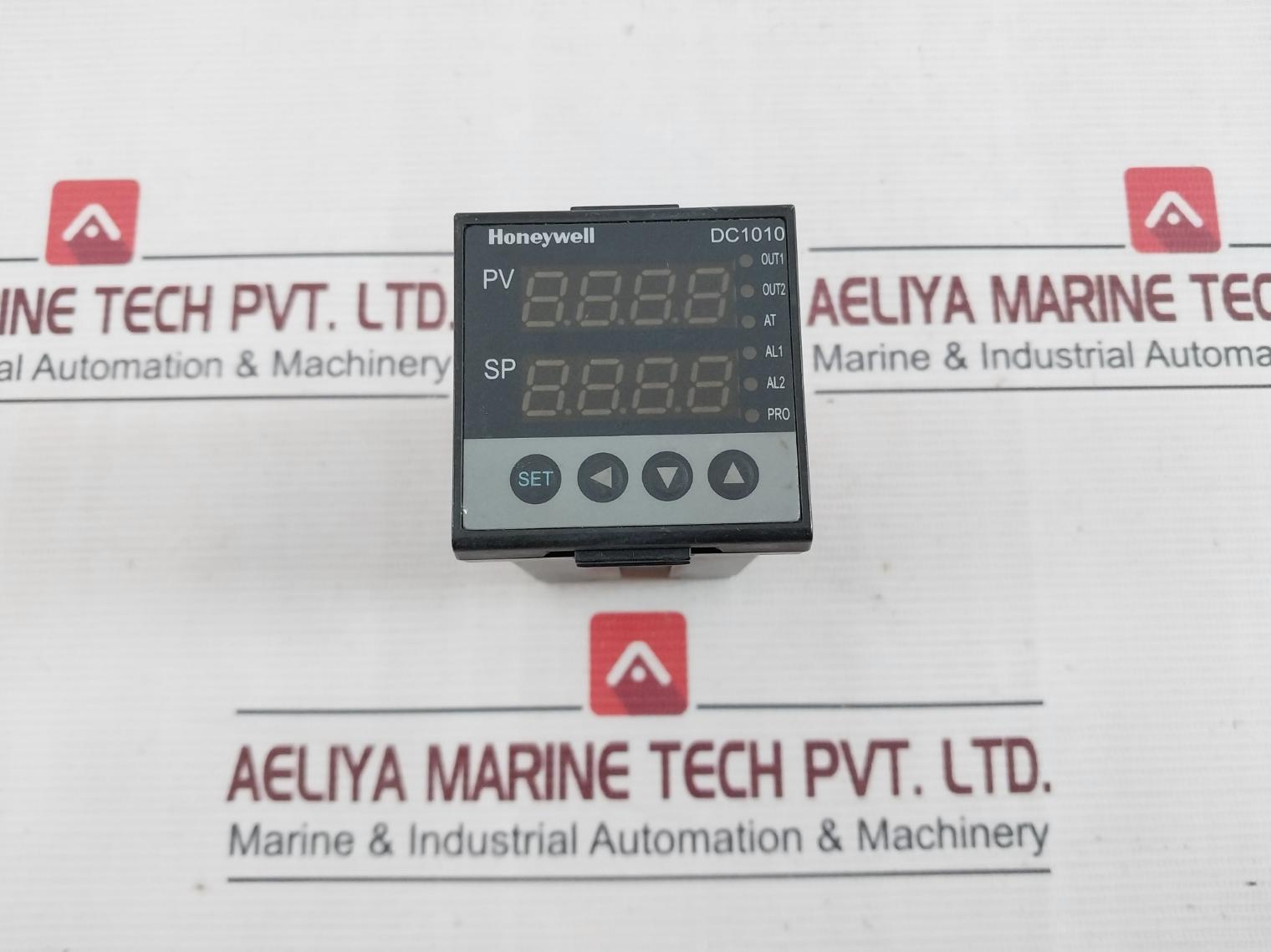 Honeywell Dc1010Cr-001000-e Pid Temperature Controller