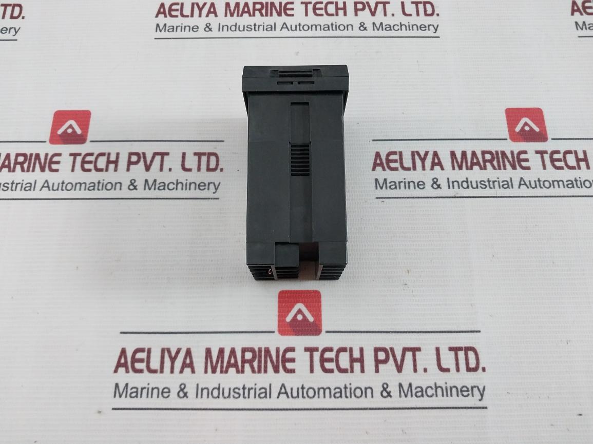 Honeywell Dc1010Cr-001000-e Pid Temperature Controller