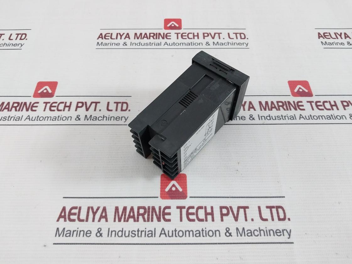 Honeywell Dc1010Cr-001000-e Pid Temperature Controller