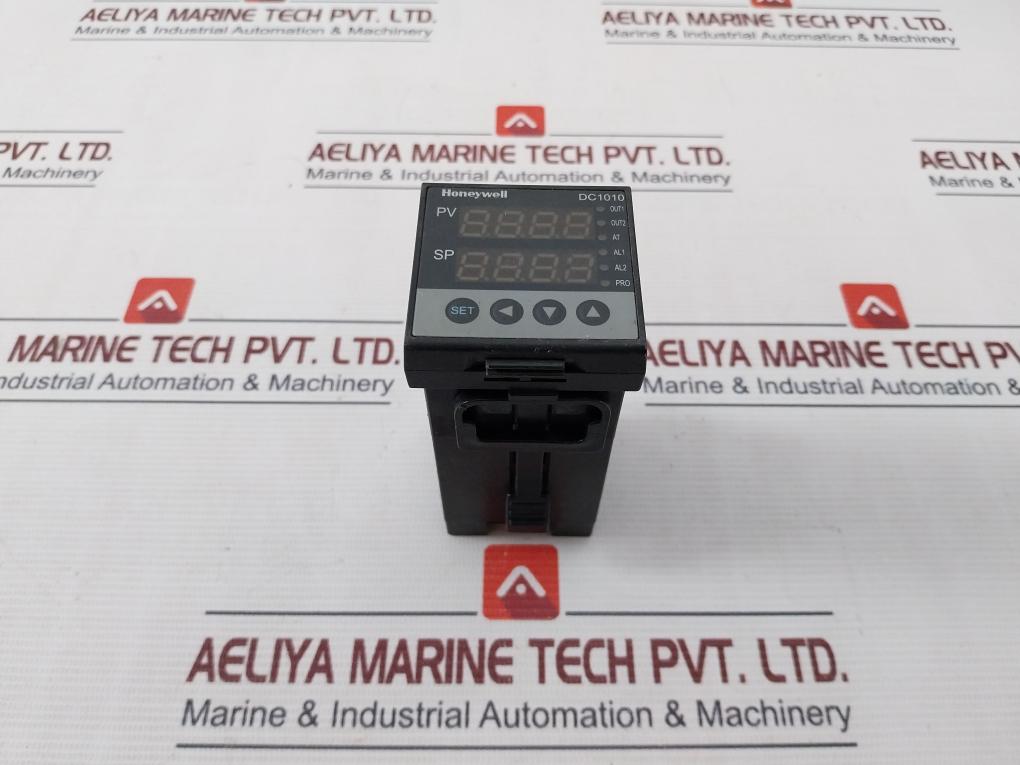 Honeywell Dc1010Cr-302000-e Pid Temperature Controller Dp3 -199.9~200.0C