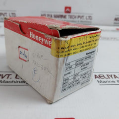 Honeywell Dc1010Ct-302100-e Pid Temperature Controller 8Va 4-20Ma 50Hz