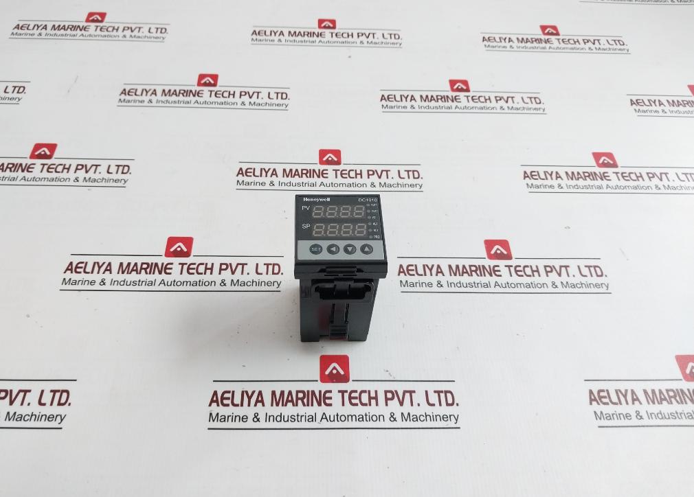 Honeywell Dc1010Ct-302100-e Pid Temperature Controller 8Va 4-20Ma 50Hz