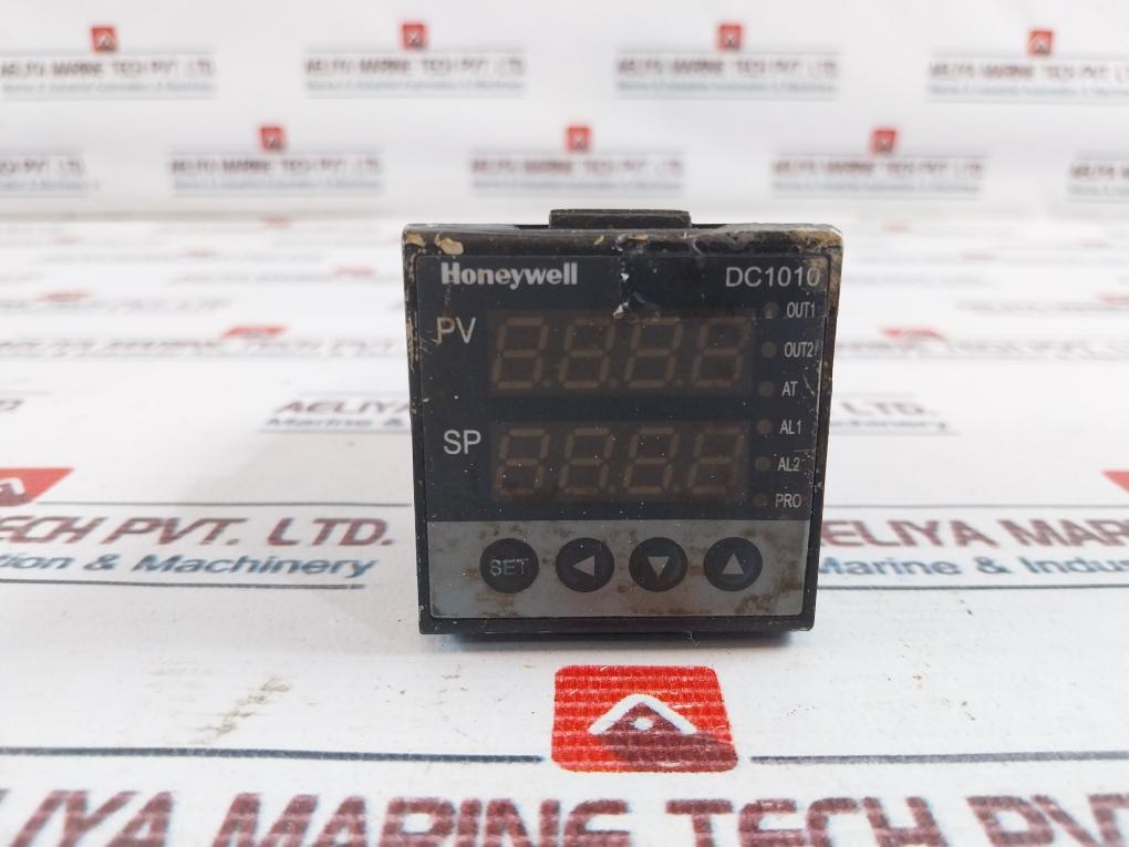 Honeywell Dc1010cr-301000-e Digital Temperature Controller 85-265vac