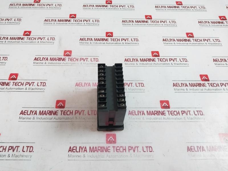 Honeywell Dc1020 Digital Temperature Controller M347604 Fy800-10100B Ac85-265V