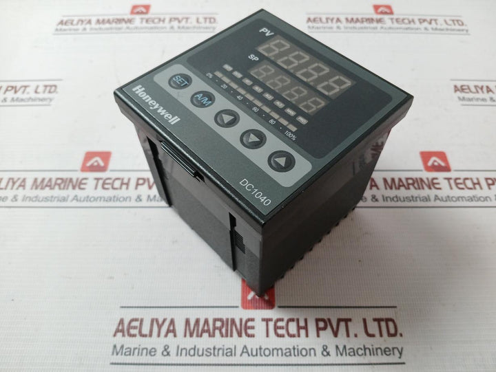 Honeywell Dc1040Cl-302000-e Digital Temperature Controller Ac 84-265V 8Va, 50 C