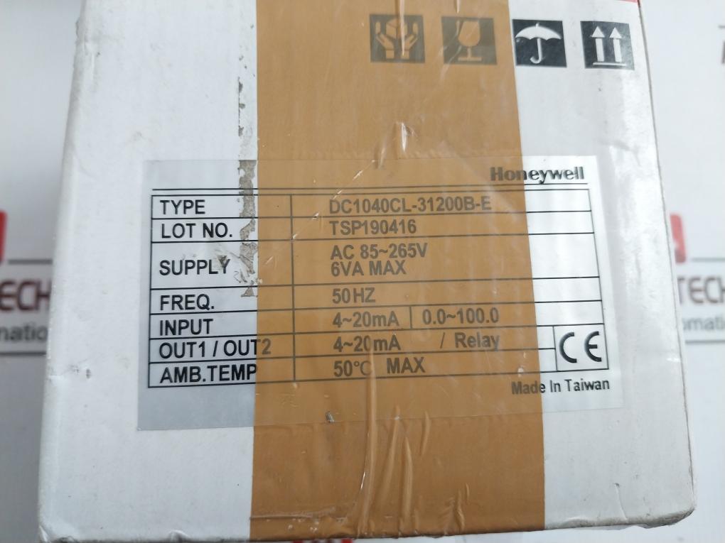 Honeywell Dc1040Cl-31200B-e Digital Temperature Controller Ac85-265V 6Va 50 C