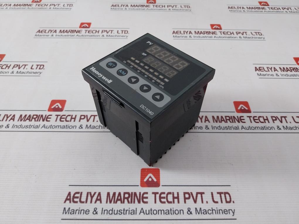 Honeywell Dc1040Cl-31200B-e Pid Temperature Controller 4-20Ma 0.0-100.0