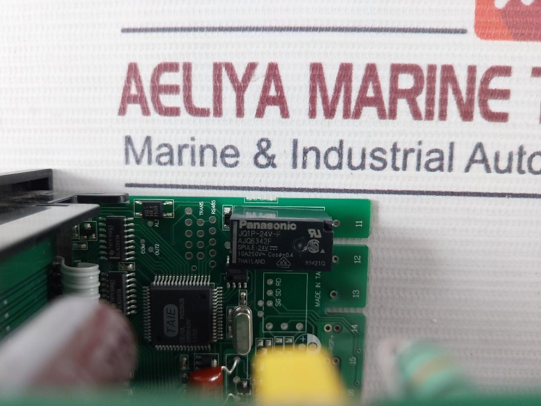 Honeywell Dc1040Cr-102000-e Pid Temperature Controller 24 Vdc