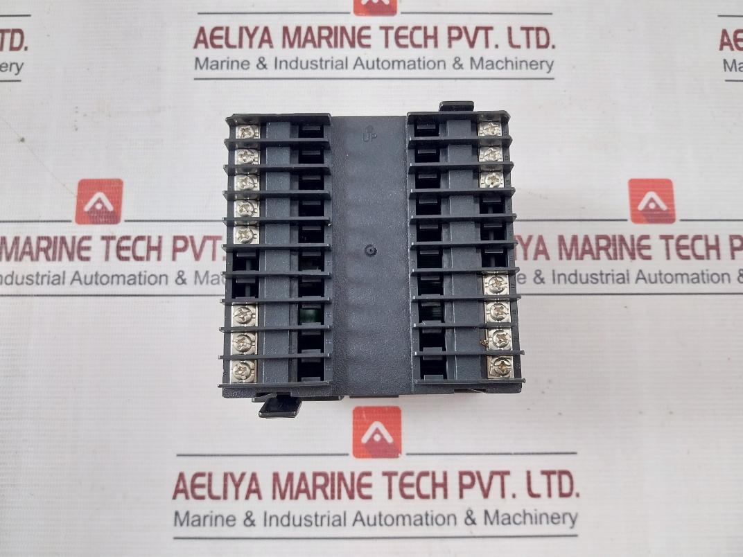 Honeywell Dc1040Cr-102000-e Pid Temperature Controller 24 Vdc