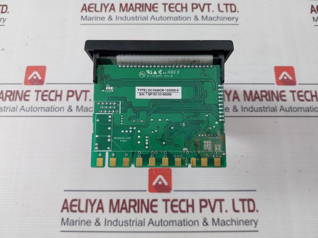 Honeywell Dc1040Cr-102000-e Pid Temperature Controller 24 Vdc