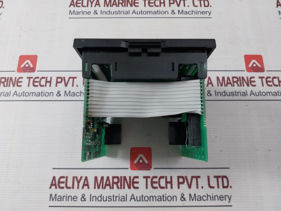 Honeywell Dc1040Cr-102000-e Pid Temperature Controller 24 Vdc