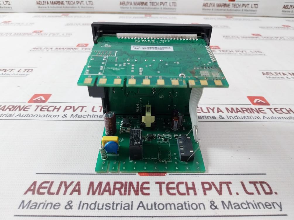 Honeywell Dc1040Cr-102000-e Pid Temperature Controller 24 Vdc