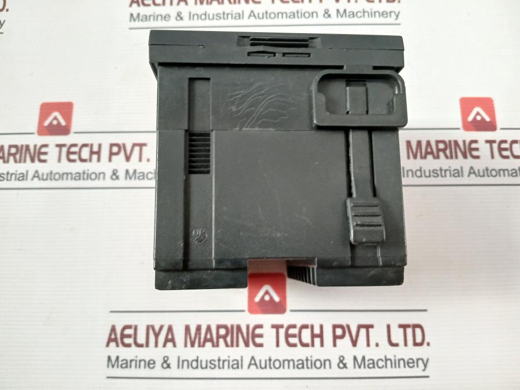 Honeywell Dc1040Cr-102000-e Temperature Controller Ac 85-265V