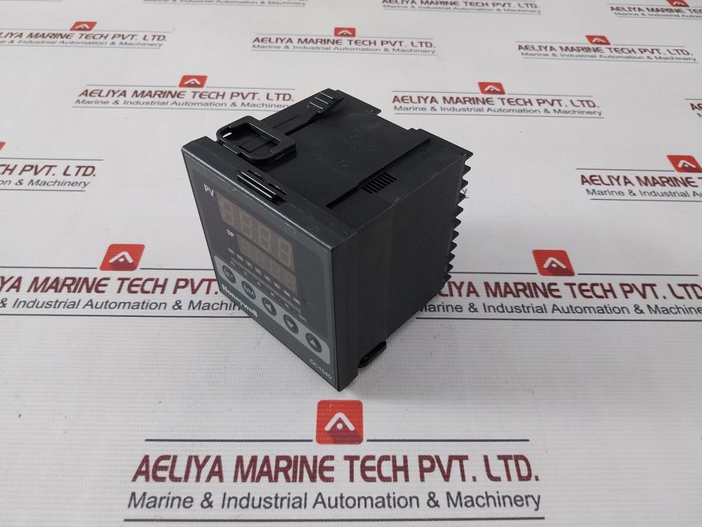 Honeywell Dc1040Cr-312100-e Digital Pid Temperature Controller -199.9-200.0C Dp3