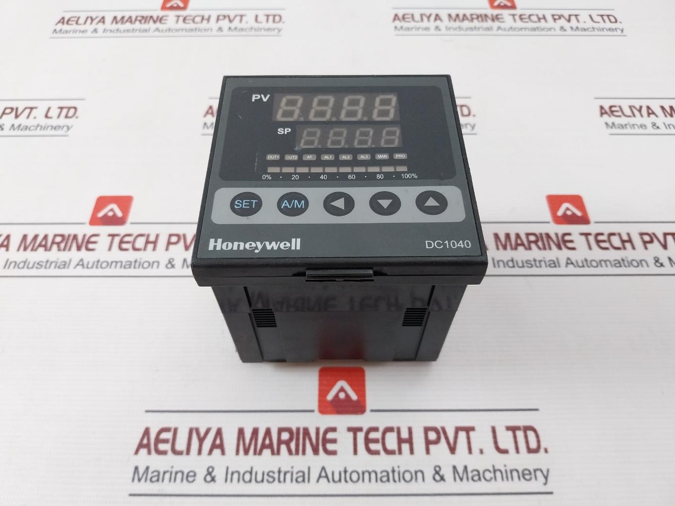 Honeywell Dc1040Ct-10200B-e Pid Temperature Controller 0.0-400.0C Ac85-265V