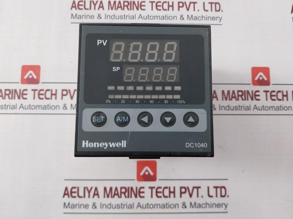 Honeywell Dc1040Ct-112110-e Digital Pid Temperature Controller 4-20Ma K2