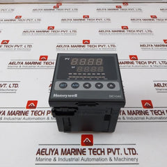 Honeywell Dc1040Ct-30200B-e Pid Temperature Controller Amb Temp 50C Max
