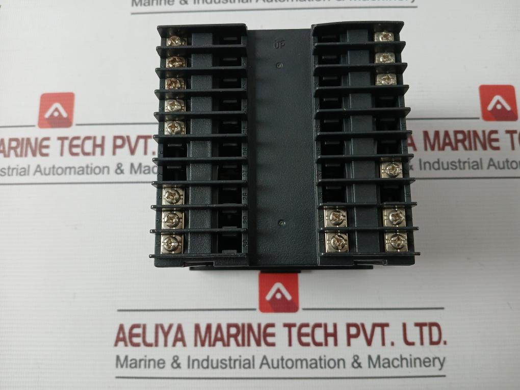 Honeywell Dc1040Ct-302100-e Temperature Controller Ac 85-265V 4-20Ma