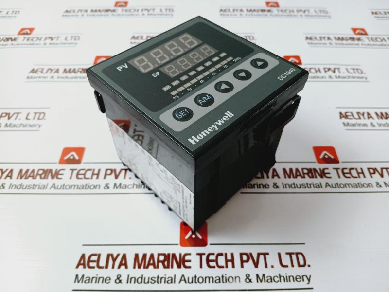 Honeywell Dc1040 General Purpose Digital Controller 841010127 Dc1040Cr-332000-e