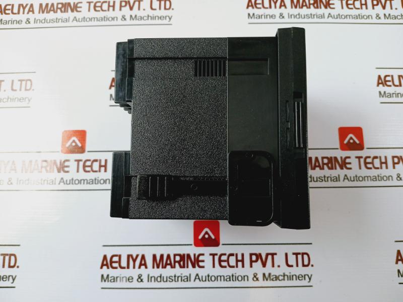 Honeywell Dc1040 General Purpose Digital Controller 841010127 Dc1040Cr-332000-e