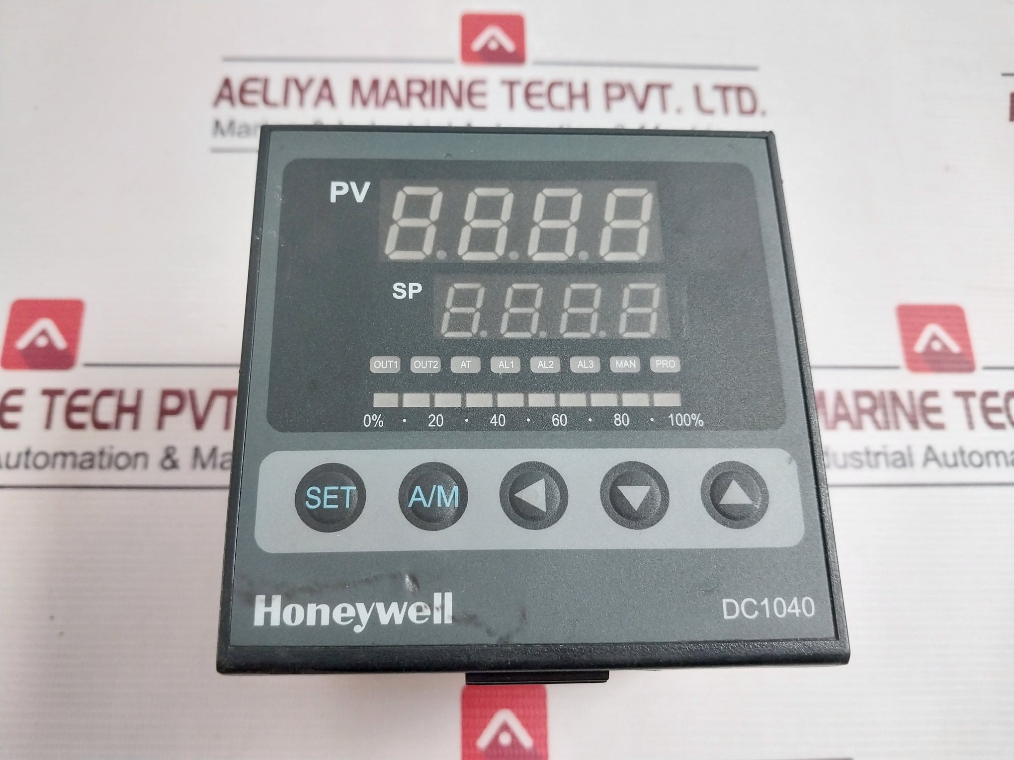 Honeywell Dc1040 Temperature Controller Dc1041Cl-302000-e Dc24V 4-20Ma