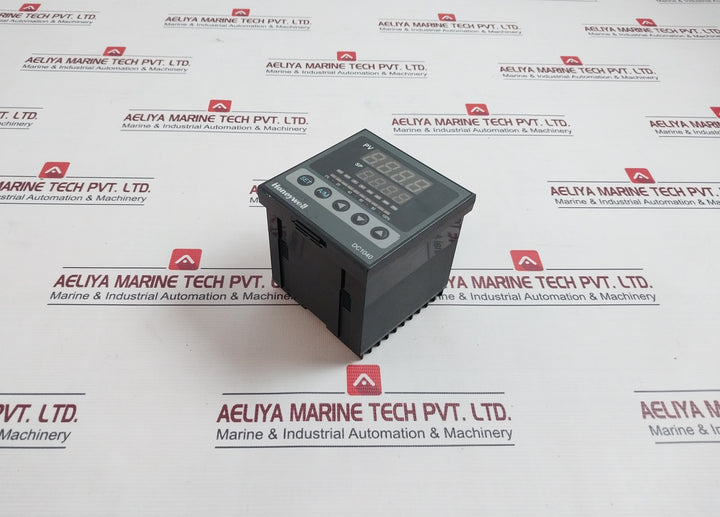 Honeywell Dc1040 Temperature Controller Dc1041Cl-302000-e Dc24V 4-20Ma