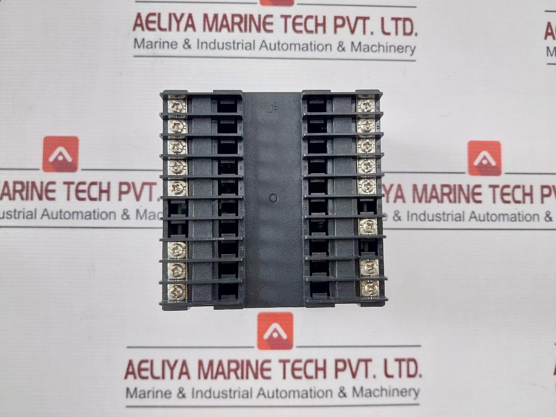Honeywell Dc1041Cl-30200B-e Temperature Controller