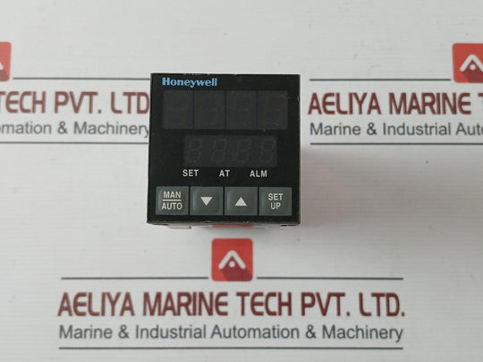 Honeywell Dc120T11011000 Temperature Controller 100-240Vac 50/60Ha 7.5Va