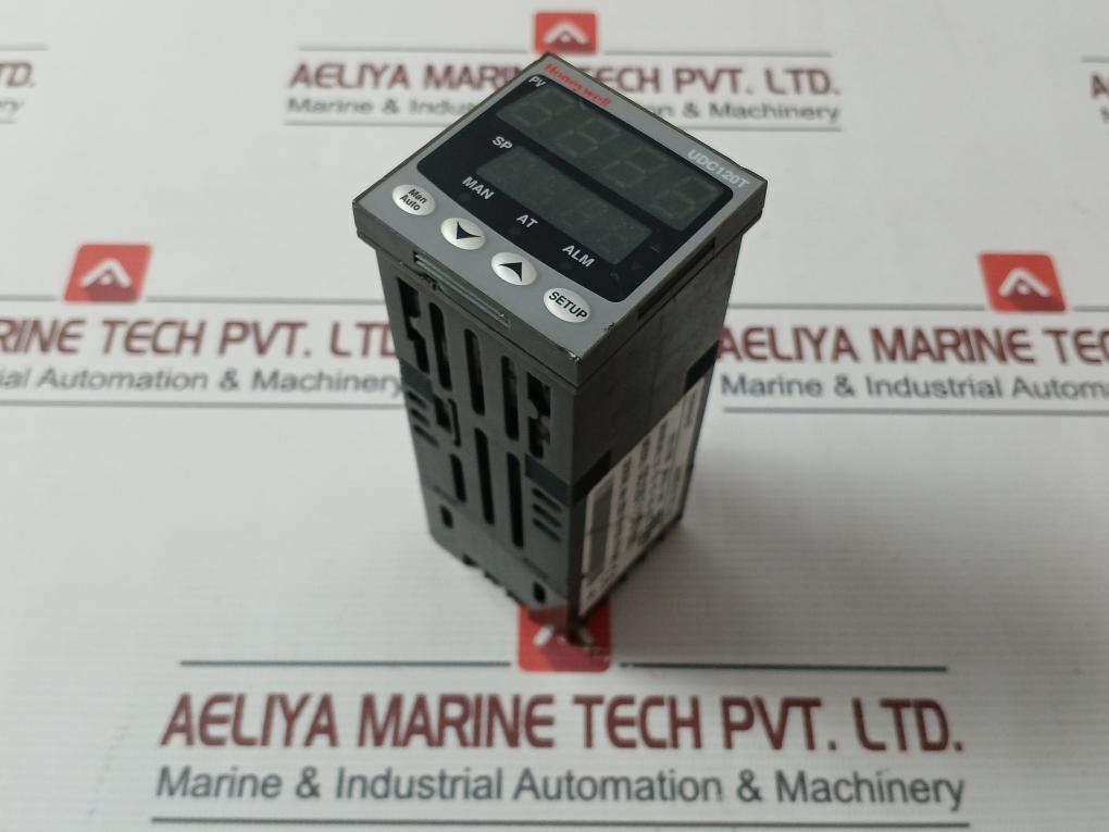 Honeywell Dc120T11101000 Microprocessor-based Universal Digital Controller
