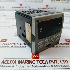 Honeywell Dc2500, Universal Temperature Controller,Udc2500 , 0-55 Deg.C