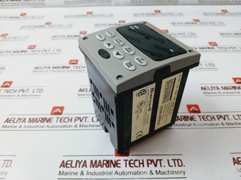 Honeywell Dc2500, Universal Temperature Controller,Udc2500 , 0-55 Deg.C