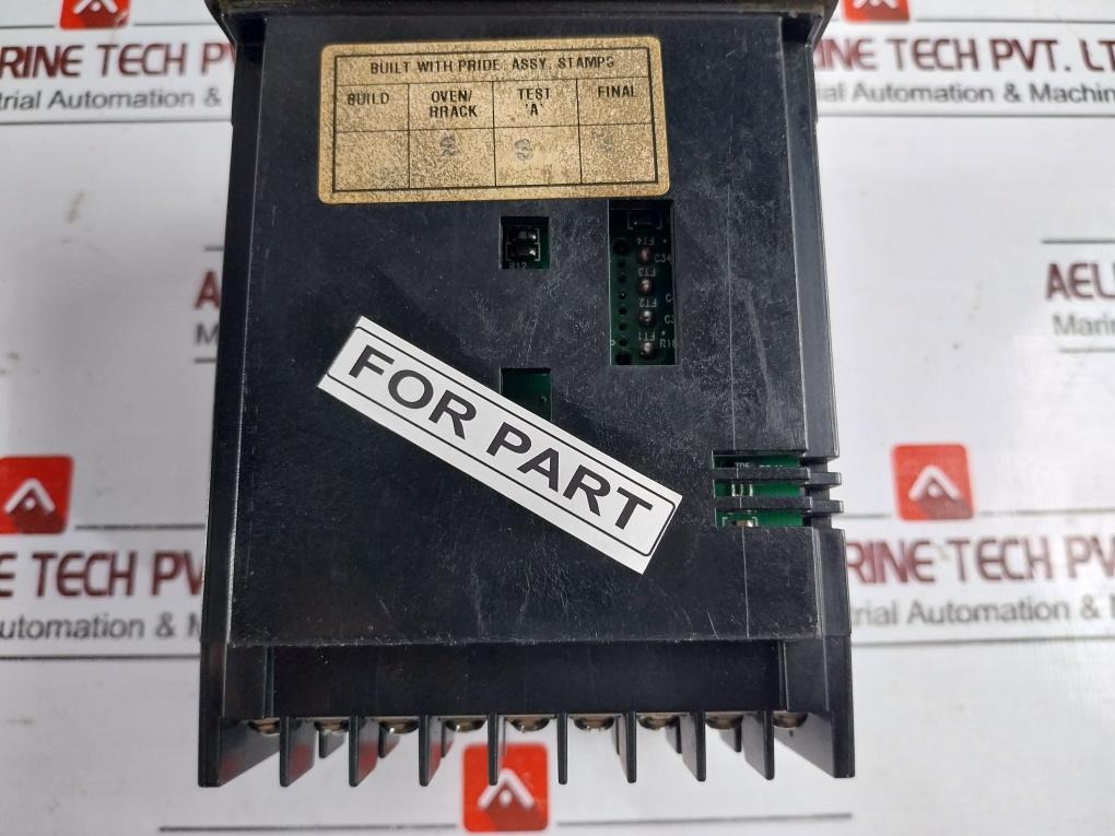 Honeywell Dc2501-eb-0L0R-200-00000-00-0 Controller 24Vac/Dc 12Va