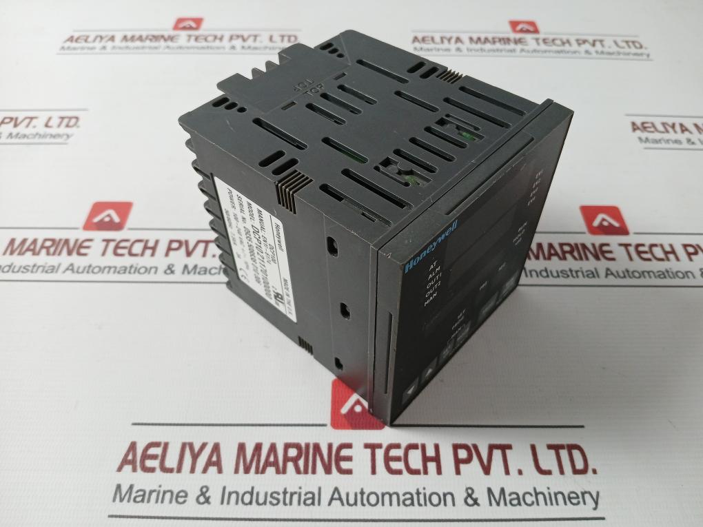 Honeywell Dcp1021170100000 Digital Controller Dcp100 100-240 Vac 2A