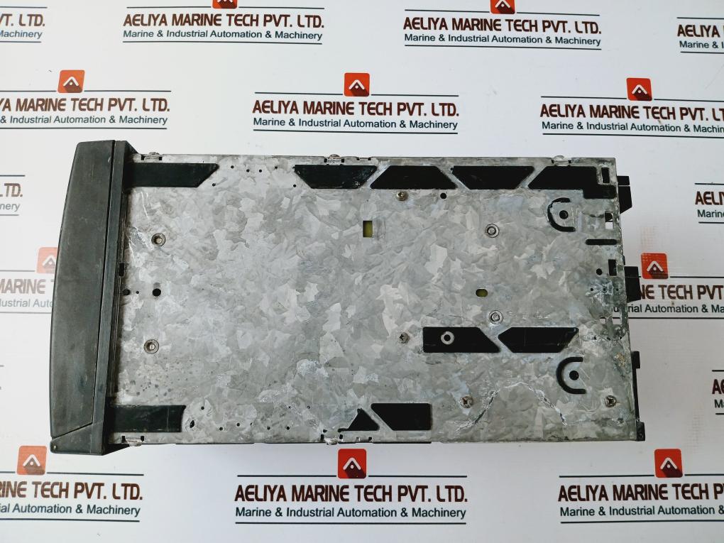 Honeywell De131-0-a-b0-0-z-1-0B,0C-ee0-000 Chart Recorder 24Vdc