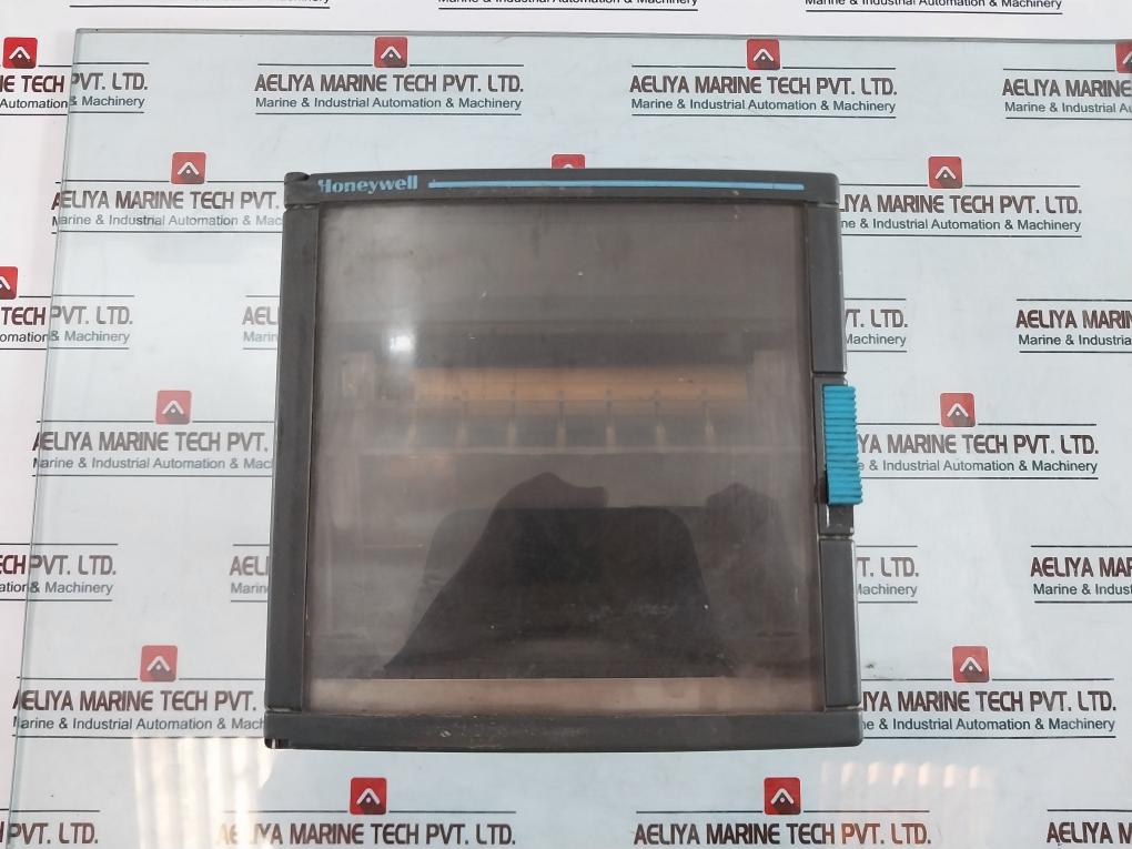 Honeywell De131-0-a-b0-0-z-1-0C-ee0-000 Chart Recorder 85-264Vac 47-63Hz 55Va