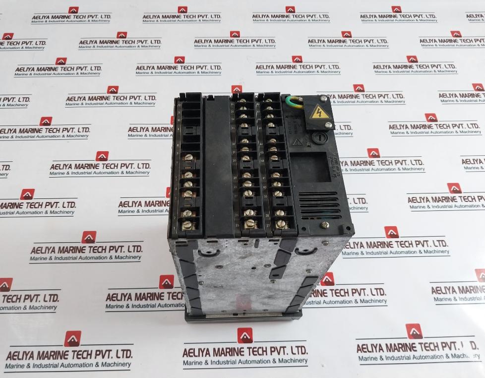 Honeywell De132-0-a-bb-0-z-1-0C-ee0-00 Chart Recorder